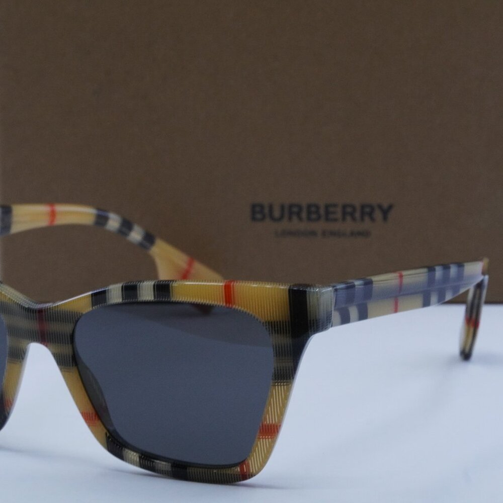 Burberry BE4346 394487 Elsa Cat Eye Sunglasses - Vintage Check/Grey - Picture 2 of 10